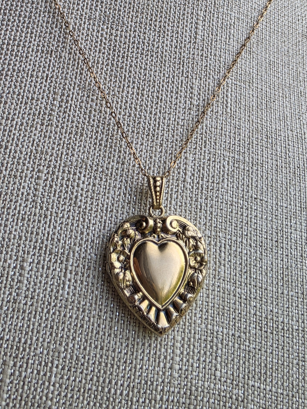 Exquisite Heirloom 14K Gold Overlay Krementz Chain & Ornate Victorian Repoussé H - Picture 5 of 9